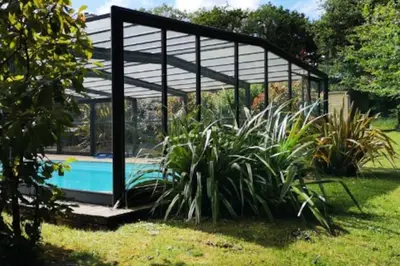 Piscine de l'établissement Chalet des Fées - Piscine ou située à proximité