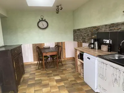 Cuisine ou kitchenette dans l'établissement les gîtes de Blandines II