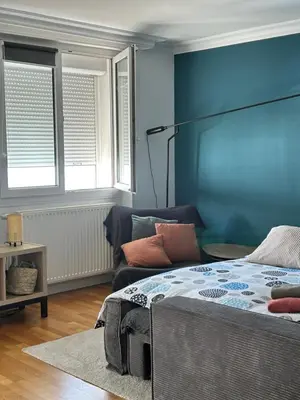 Un ou plusieurs lits dans un hébergement de l'établissement Bel Appartement familial classé proche tram place de Strasbourg accès centre ville, plages