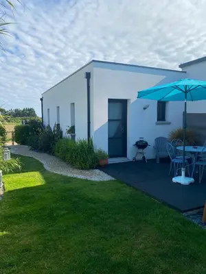 Jardin de l'établissement Logement entier tout confort dans maison neuve