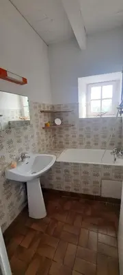 Salle de bains dans l'établissement Havre de paix à 15 min de la mer