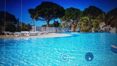 Piscine de l'établissement Mobil home plouescat ou située à proximité