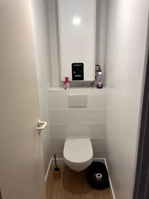 Salle de bains dans l'établissement T2 au coeur du centre ville