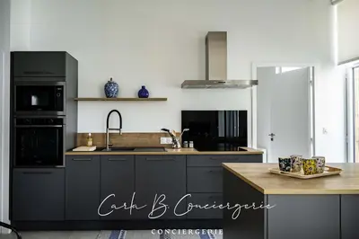 Cuisine ou kitchenette dans l'établissement L'ECRIN CONCARNEAU 4 PERSONNEs