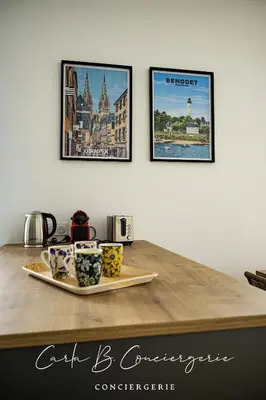 Plateau bouilloire dans l'établissement L'ECRIN CONCARNEAU 4 PERSONNEs