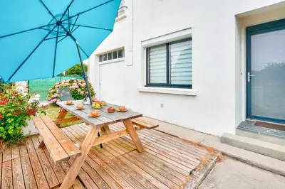 Balcon ou terrasse dans l'établissement Maison pour 6, port et plage de Lesconil