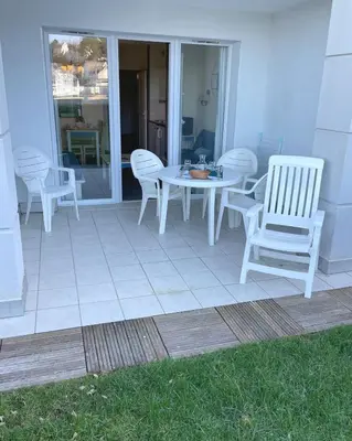 Terrasse ou espace extérieur de l'établissement Appartement Belle Vue Mer- piscine