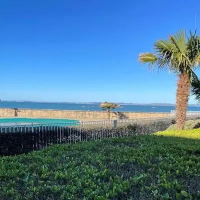 Appartement Belle Vue Mer- piscine