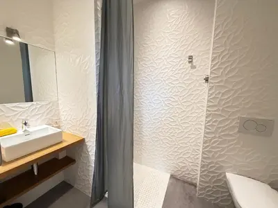 Salle de bains dans l'établissement Gîte de Louise