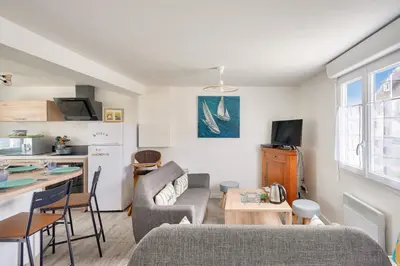 Cuisine ou kitchenette dans l'établissement À 300m de la Greve Blanche - Appartement pour 6