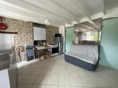 Cuisine ou kitchenette dans l'établissement Ti Ar Mor proche des plages de Loctudy