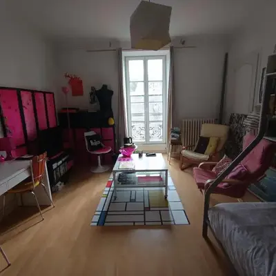 Grande chambre chez l'habitant dans hypercentre piéton