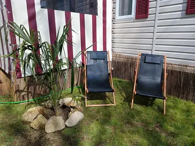 Jardin de l'établissement Mobil-home 6 couchages