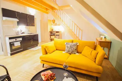 Cuisine ou kitchenette dans l'établissement -LE CHALET- Joli cocon au centre de Concarneau