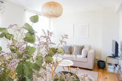 Coin salon dans l'établissement -LE SENTIER- Elegant T3 avec jardin proche mer