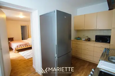 Un ou plusieurs lits dans un hébergement de l'établissement -BOSCO- Elegant T3 avec balcon et vue sur le port