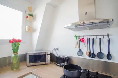 Cuisine ou kitchenette dans l'établissement -SKOL- Charmant T2, proche du centre de Concarneau