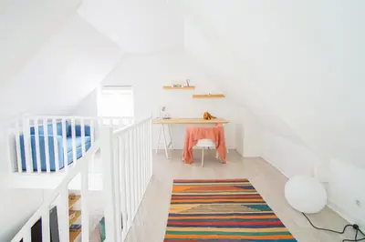 Plan de l'établissement -PETREL- Maison de campagne avec grand jardin