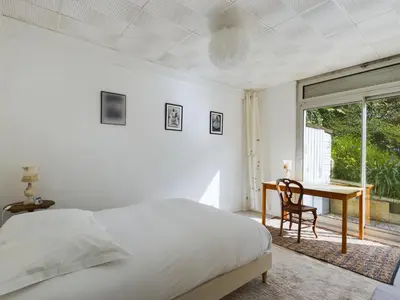 Un ou plusieurs lits dans un hébergement de l'établissement -Palerme- Spacieux appartement proche bord de mer