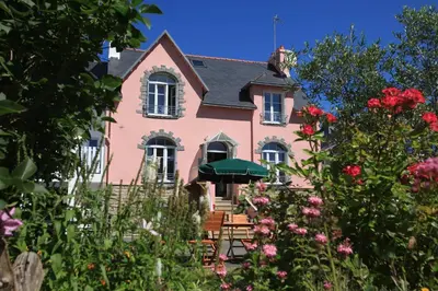 Jardin de l'établissement Chambre d'Hôte à Douarnenez