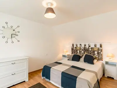 Un ou plusieurs lits dans un hébergement de l'établissement Holiday Home Va Zi Bihan by Interhome