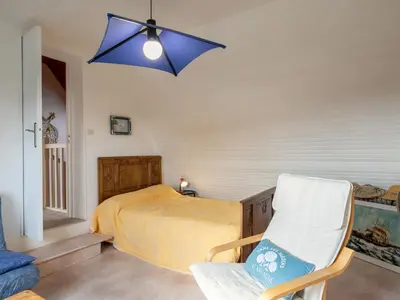 Coin salon dans l'établissement Holiday Home Echo de Vagues by Interhome