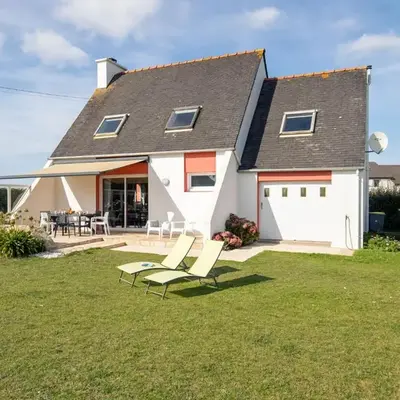 Holiday Home Echo de Vagues by Interhome