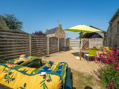 Jardin de l'établissement Holiday Home Les Azalées by Interhome