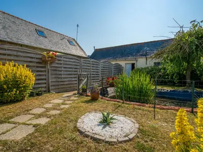 Jardin de l'établissement Holiday Home Les Azalées by Interhome
