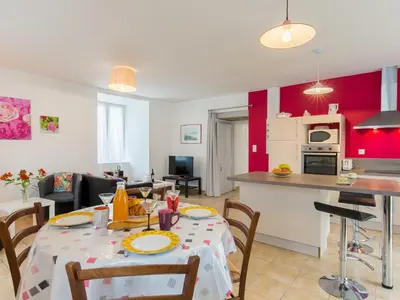 Cuisine ou kitchenette dans l'établissement Holiday Home Le Manoir by Interhome