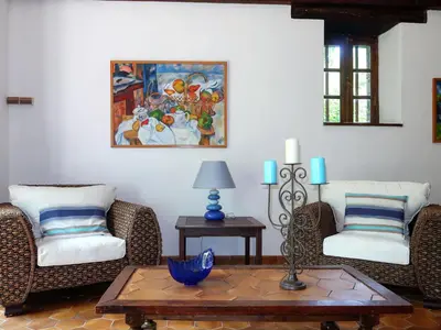 Coin salon dans l'établissement Holiday Home La Grange by Interhome