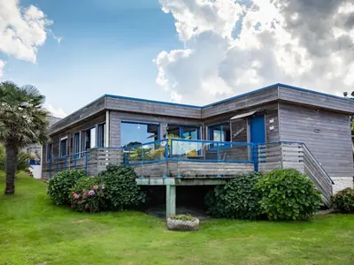 Jardin de l'établissement Chalet Ty Glas by Interhome