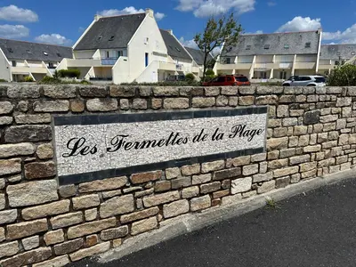 Certificat, récompense, panneau ou autre document affiché dans l'établissement les fermettes de la plage