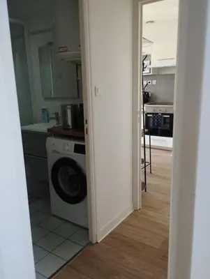 Cuisine ou kitchenette dans l'établissement Appartement La Pérouse Vue mer et château