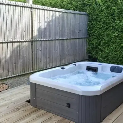 Au numéro 7 - Entre terre et Mer - Jaccuzi privatif