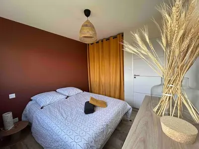 Un ou plusieurs lits dans un hébergement de l'établissement Maison moderne avec vue sur mer
