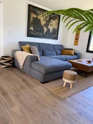 Coin salon dans l'établissement Villa Bonheur
