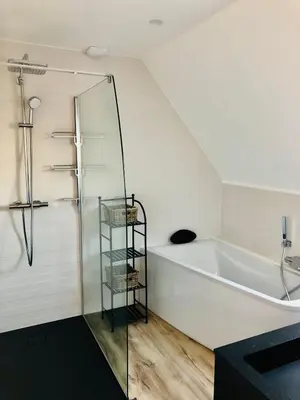 Salle de bains dans l'établissement Villa Bonheur
