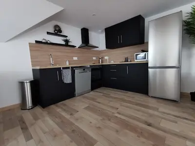 Cuisine ou kitchenette dans l'établissement Ty Bara - wifi - plages à 10 min - 6 voyageurs