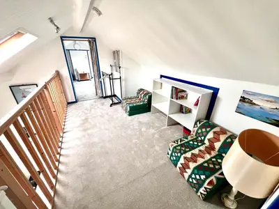 Coin salon dans l'établissement Très belle Maison Familiale Kernizan à 800m de la plage