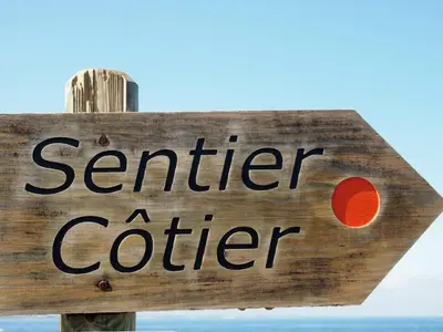 Certificat, récompense, panneau ou autre document affiché dans l'établissement La petite bretonne de Tréompan