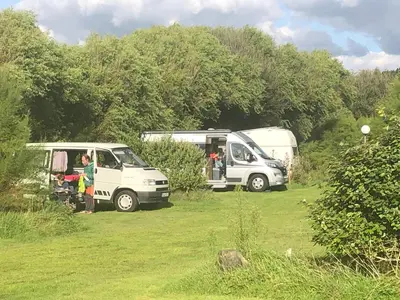 Jardin de l'établissement Camping le Kergorz