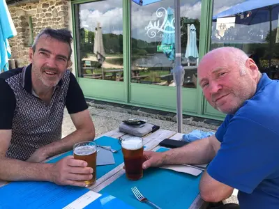 Boissons dans l'établissement Camping Au Lac Du Drennec Glamping Tent