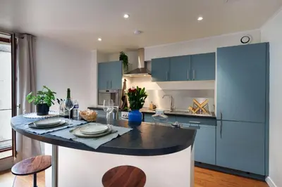 Cuisine ou kitchenette dans l'établissement Le Cocon Ciné