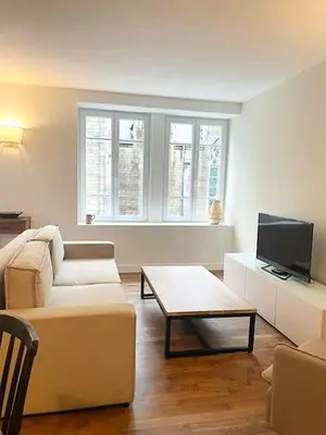 Télévision ou salle de divertissement dans l'établissement Appartement cosy