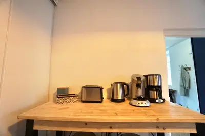 Plateau bouilloire dans l'établissement La petite maison de pêcheur