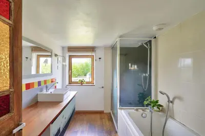 Salle de bains dans l'établissement 1km de la plage, maison de charme pour 6