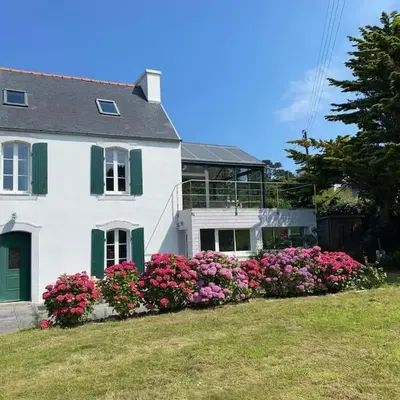 Maison avec vue mer et accès plage à Plougasnou