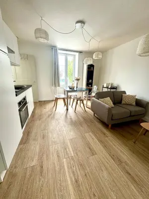 Cuisine ou kitchenette dans l'établissement Suite Chemin de halage