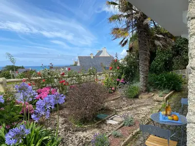Jardin de l'établissement Gite Villa Morgane - A 250 m de la plage de Pentrez